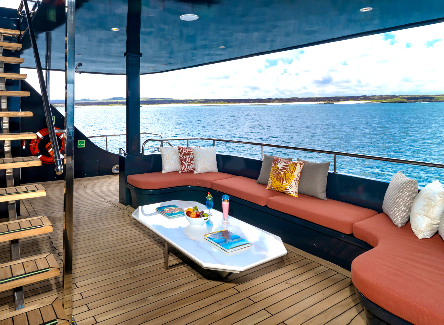 Ondeck-lounge-area-with-drinks Onboard a Galaxy Cruises yacht.